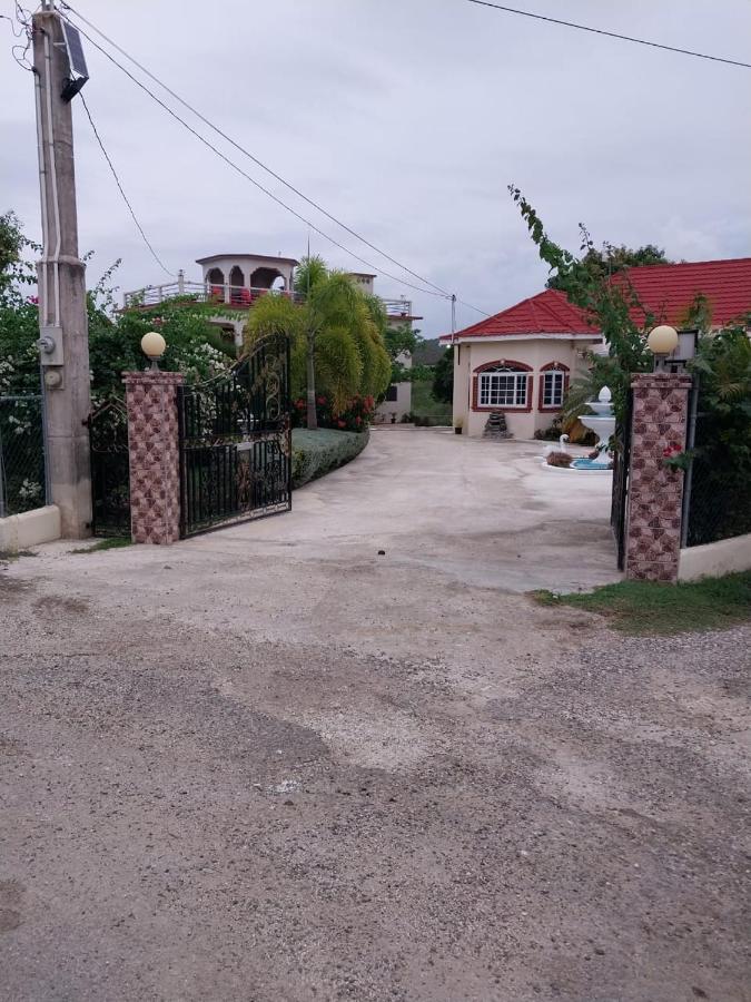 Eliwes Villa Treasure Beach Kültér fotó